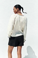 CHEMISE BRODERIES CONTRASTE