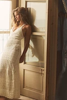 ROBE LONGUE EN MAILLE POINTELLE