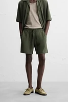 JACQUARD TEXTURED SHORTS