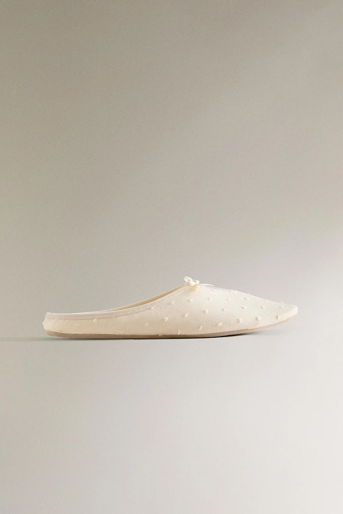 CHAUSSONS NŒUD SEMELLE CUIR
