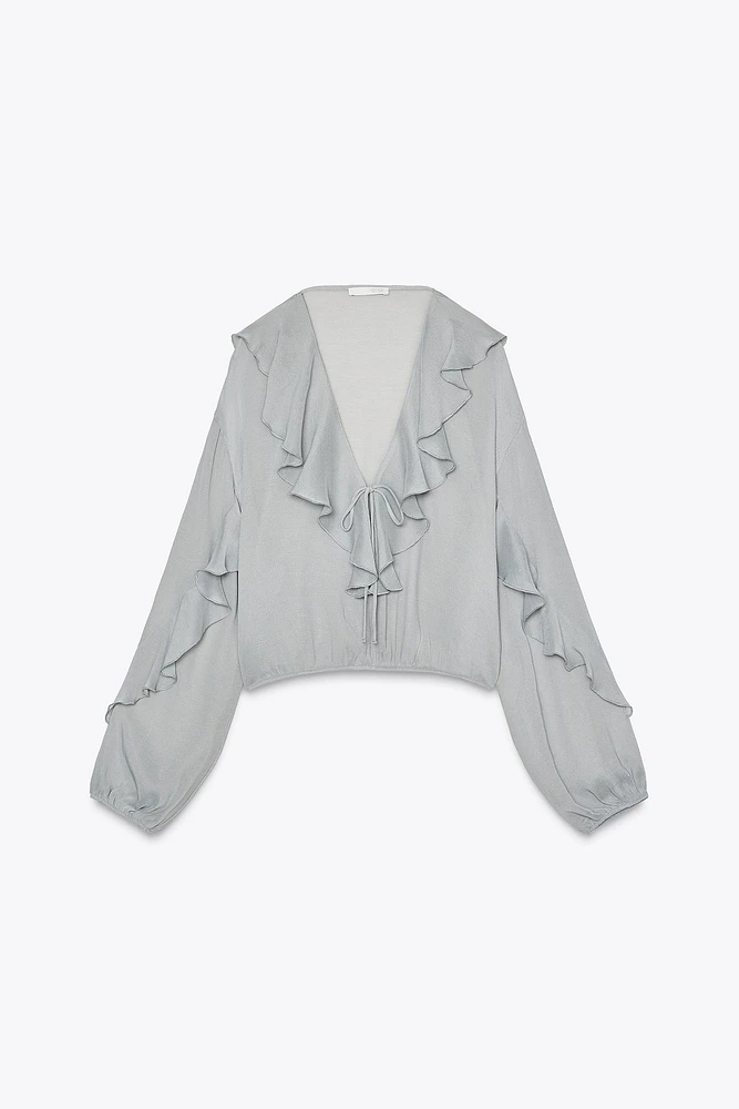 RUFFLED FLOWY BLOUSE