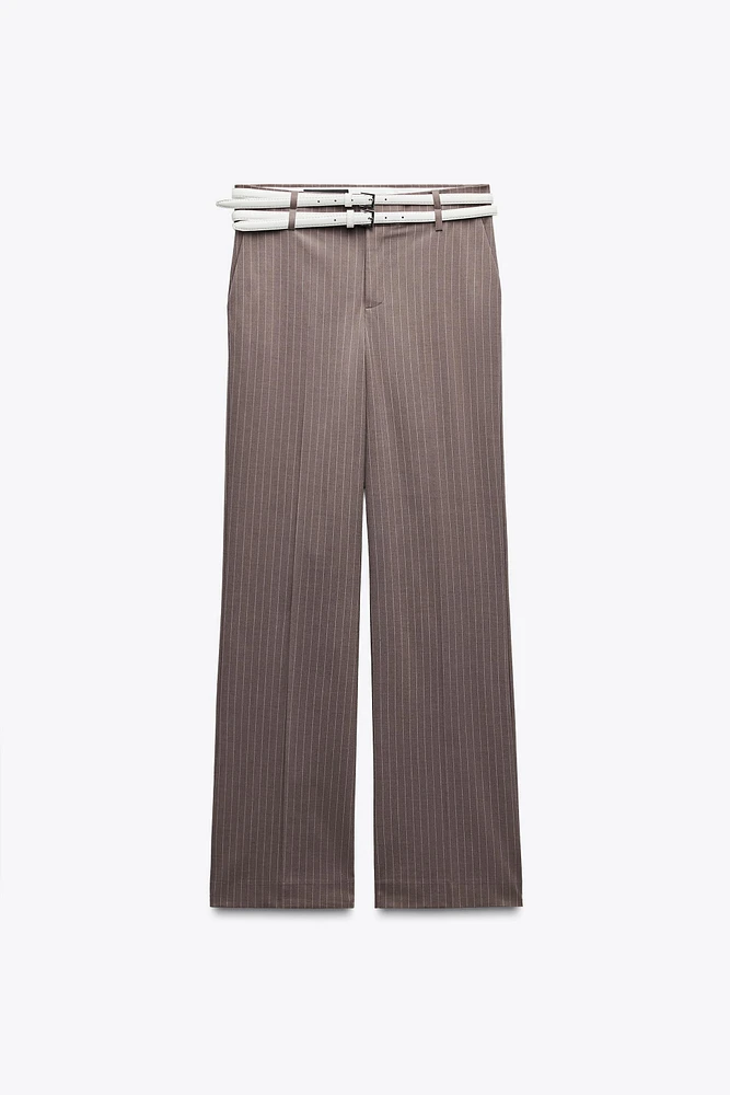 PANTALON À DOUBLE CEINTURE RAYÉ