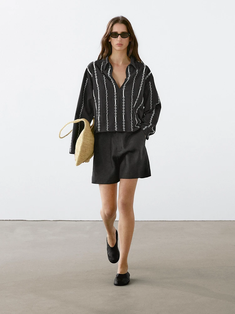 Blouse with embroidered details