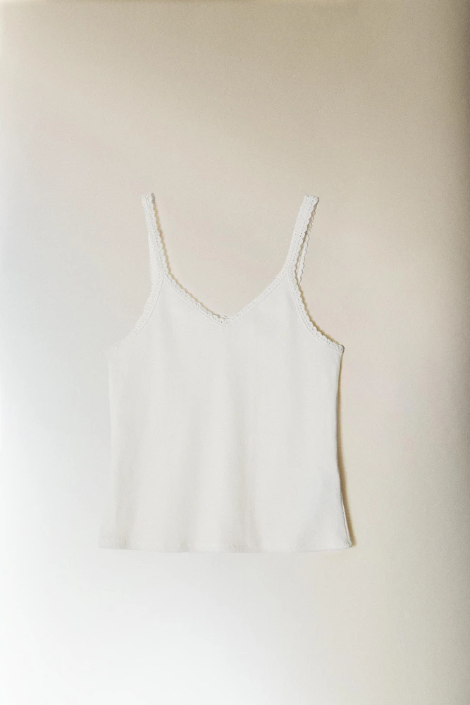 TOP WITH CROCHET DETAIL
