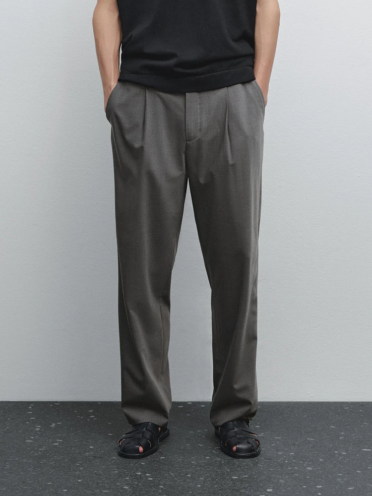 Pantalon relaxed fit à pinces