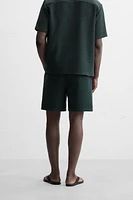 TEXTURED REGULAR FIT SHORTS