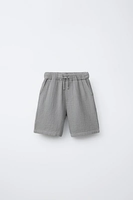 TEXTURED SHORTS