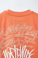 T-SHIRT À IMPRIMÉ GRAFFITI