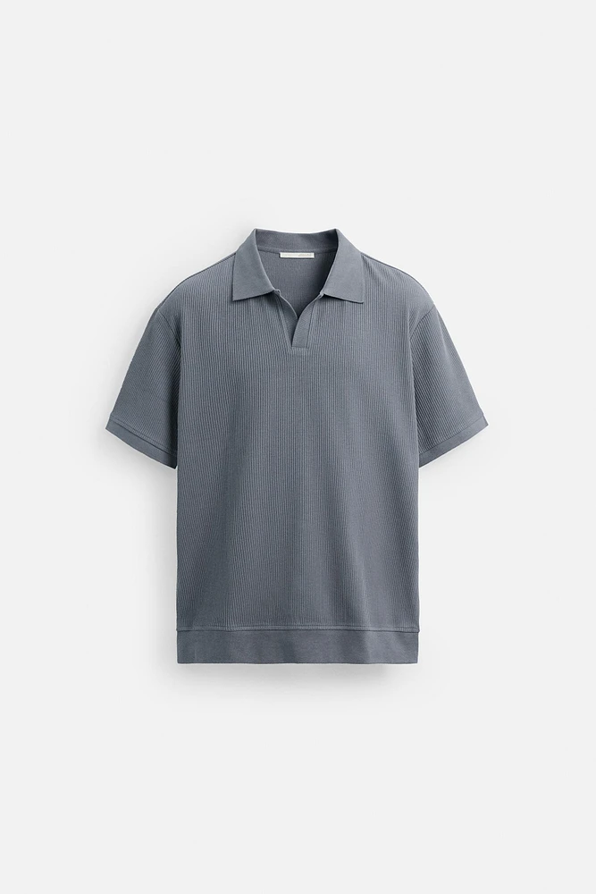 VERTICAL TEXTURED POLO