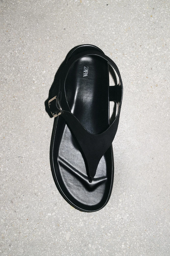 SUEDE FLAT SANDALS