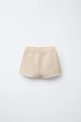 CROCHET STRAWBERRY KNIT SHORTS