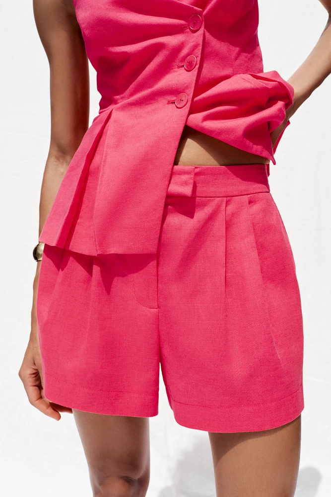 LINEN PLEATED SHORTS