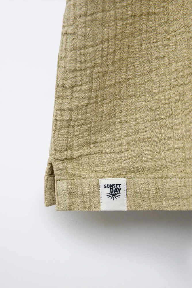 TEXTURED SHIRT
