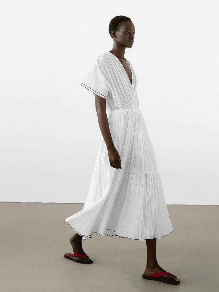 Contrast pleated long dress