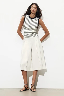 STRIPED BUTTON T-SHIRT