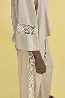 EMBROIDERED SLEEVE SHIRT