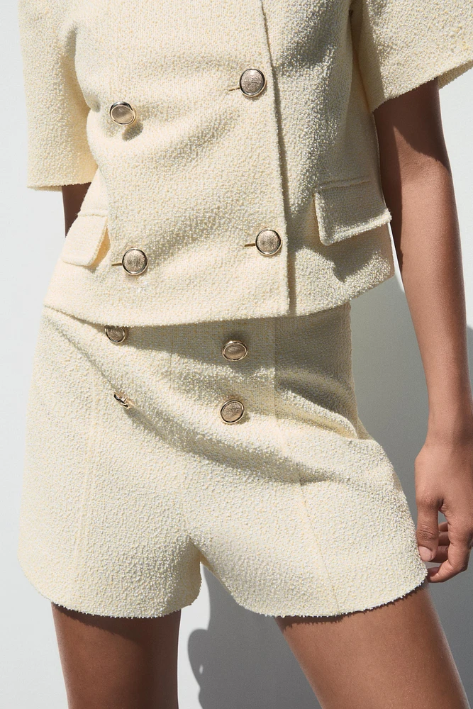 TEXTURED SHORTS WITH GOLD BUTTONS