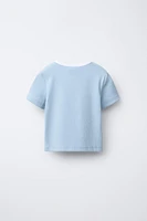 CONTRAST TEXT RIBBED T-SHIRT
