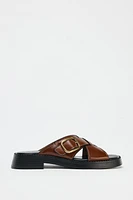 LEATHER CRISS CROSS BUCKLE SANDALS