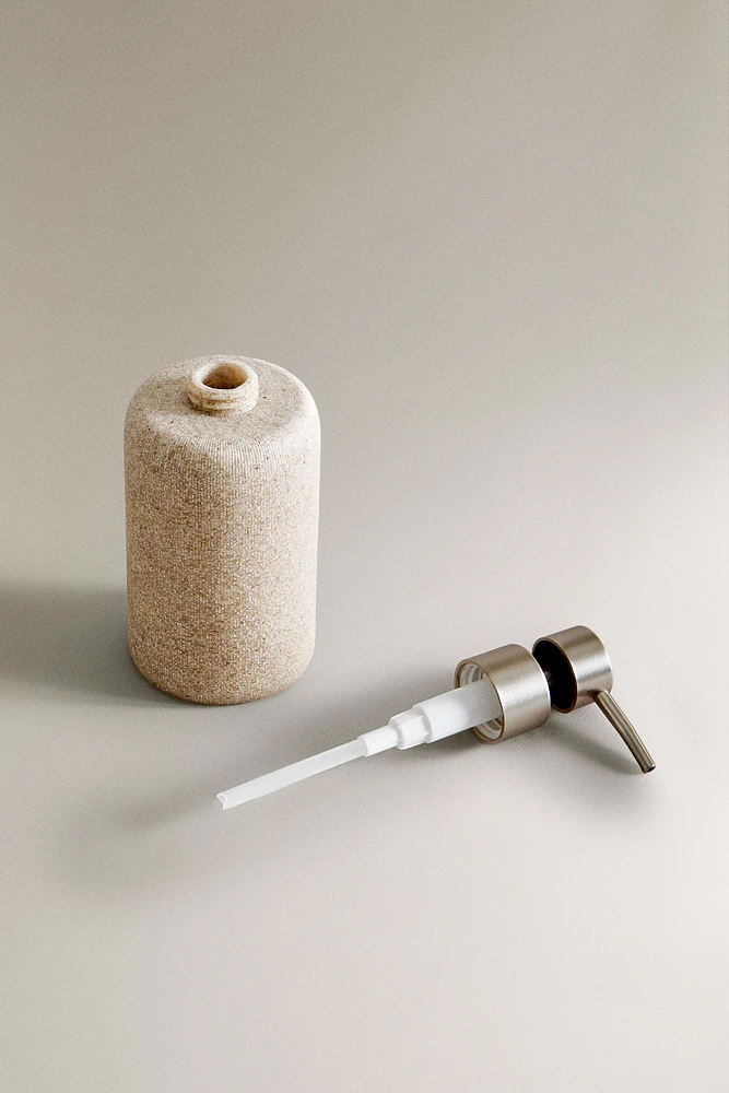 DISTRIBUTEUR SAVON RÉSINE