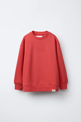 PLAIN SWEATSHIRT WITH EMBOSSED TEXT