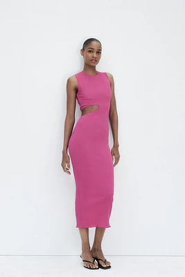 LONG TEXTURED CUT OUT DRESS