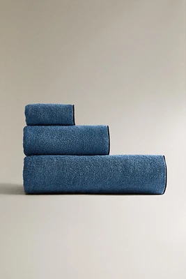 SERVIETTE DE BAIN COTON OVERLOCK