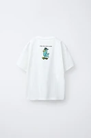 T-SHIRT À IMPRIMÉ GRAFFITI