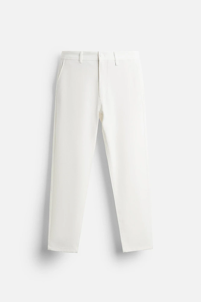 PANTALON À TEXTURE CONFORT