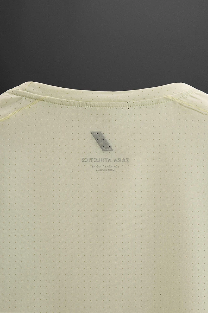 T-SHIRT PERFORÉ À MANCHES LONGUES