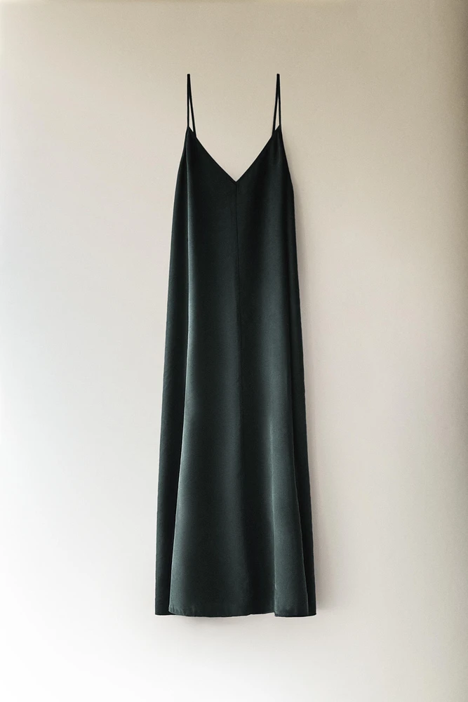 ROBE LONGUE MODAL BRETELLES