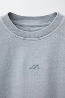 GARMENT DYE EMBROIDERED LOGO T-SHIRT