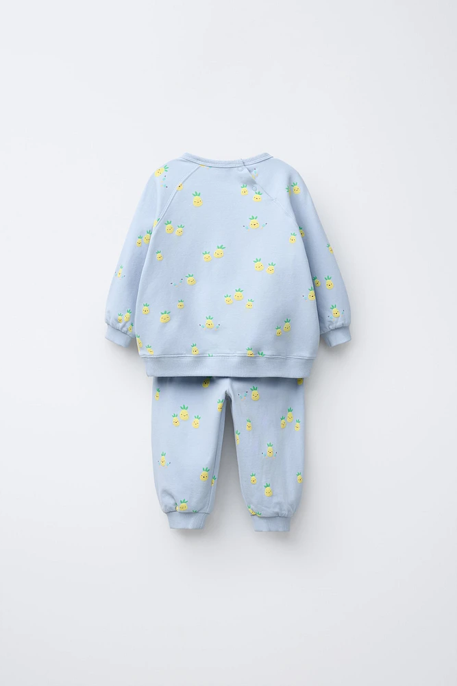 PRINTED SWEATSHIRT AND PANTS PACK