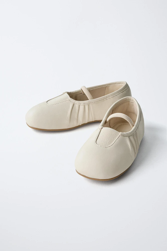 LEATHER BALLET FLATS
