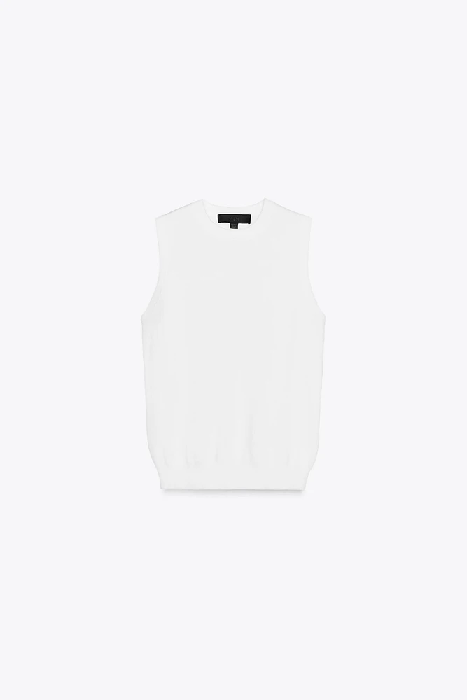 TOP EN MAILLE SANS MANCHES