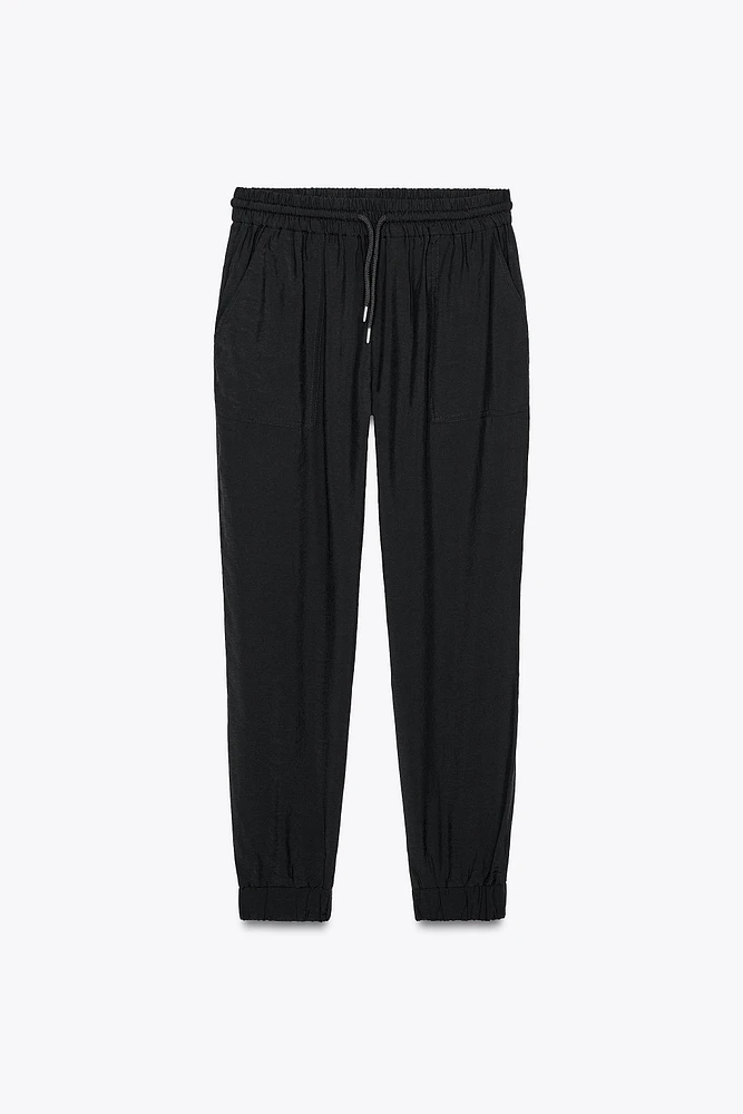 FLOWY JOGGER PANTS
