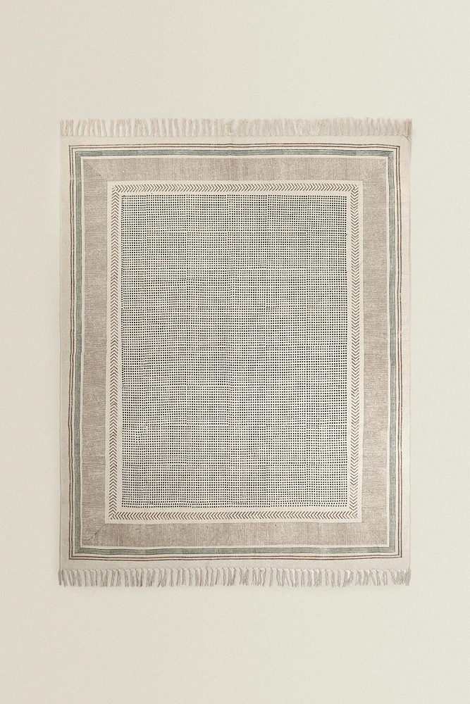 RECTANGULAR BLOCK PRINT COTTON AREA RUG WITH FRINGING