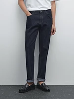Tapered fit jeans