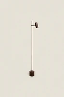 SPOTLIGHT FLOOR LAMP