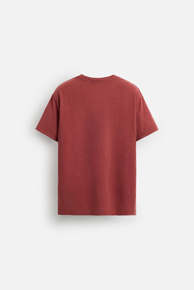 T-SHIRT DÉLAVÉ RELIEF