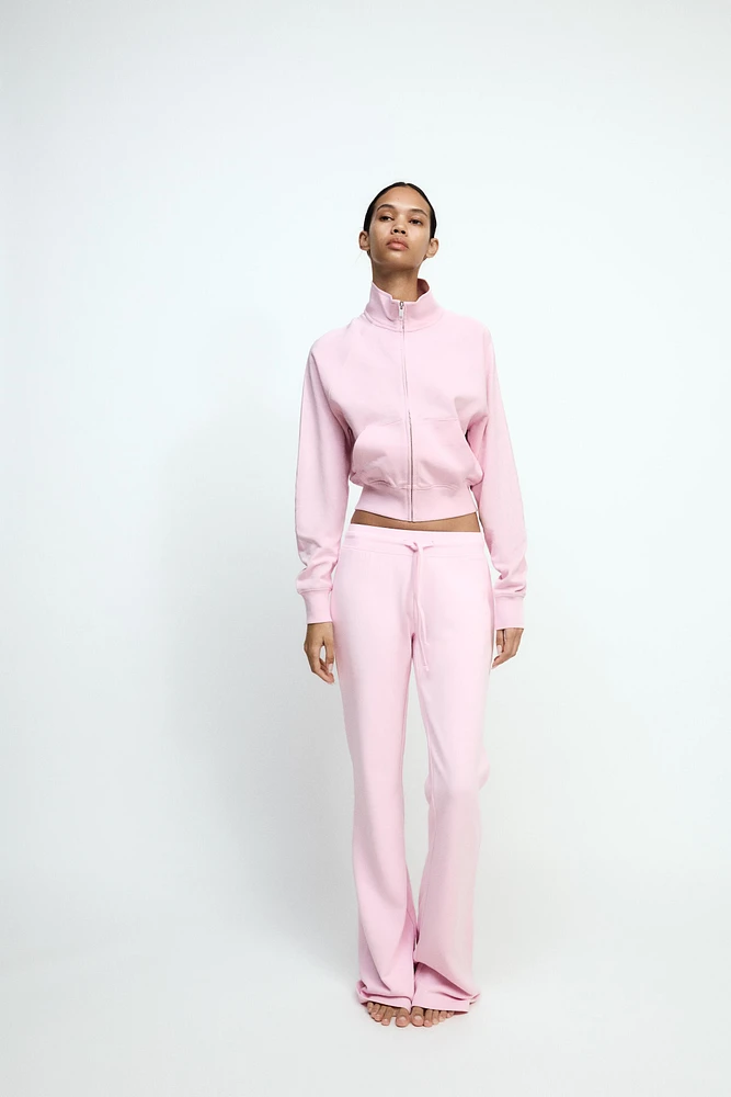 ZIP UP SWEATSHIRT