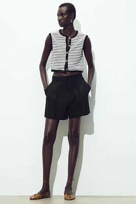 BUTTONED JACQUARD VEST TOP
