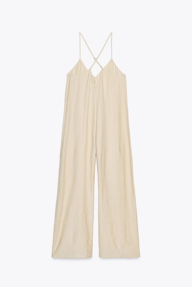 TEXTURED FLOWY LONG JUMPSUIT