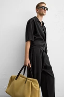 FLOWY PLEATED PANTS