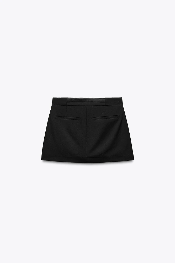 BELTED SKORT