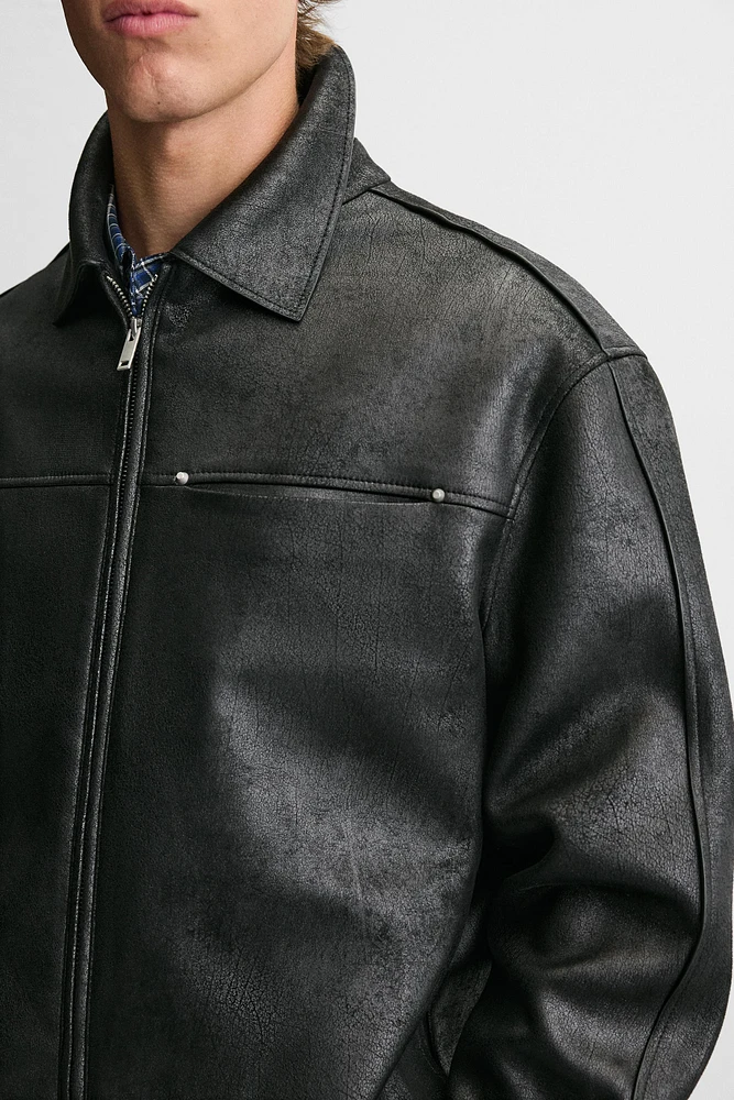 BLOUSON EN MATIÈRE SYNTHÉTIQUE DÉLAVÉE