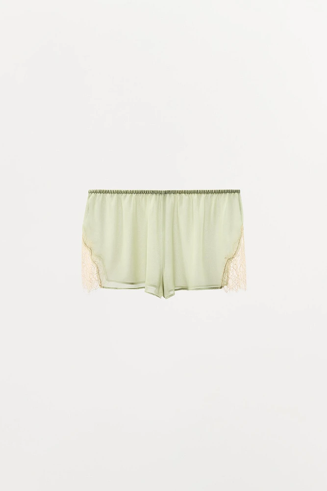 SHORT STYLE LINGERIE DENTELLE
