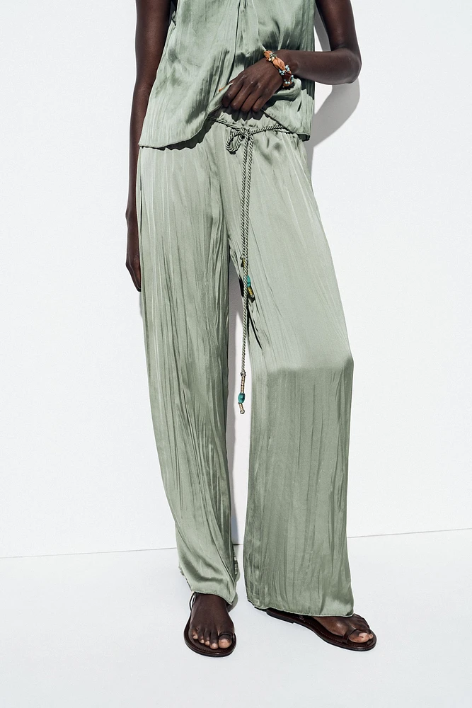 PANTALON SATINÉ CEINTURE LACET