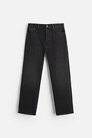 STRAIGHT LEG ANKLE FIT JEANS