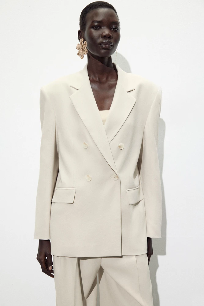OVERSIZED BLAZER WITH SHOULDER PADS